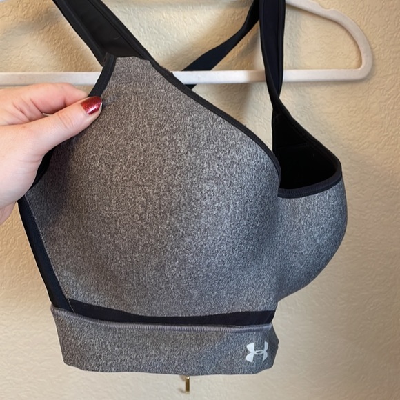 Under Armour Fitted Sports Bra w/ Underwire - 34DD - Picture 5 of 5